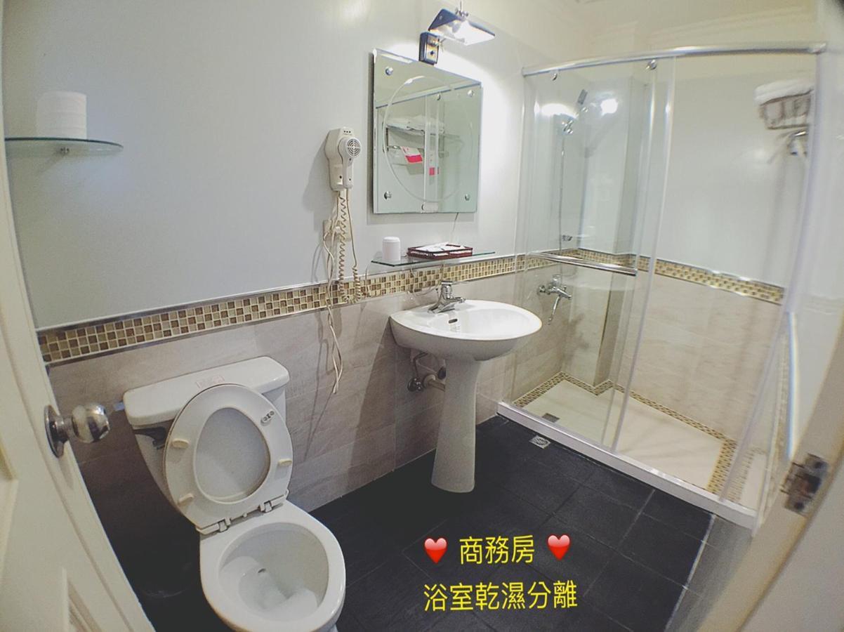 H Hotel Taipei Luaran gambar